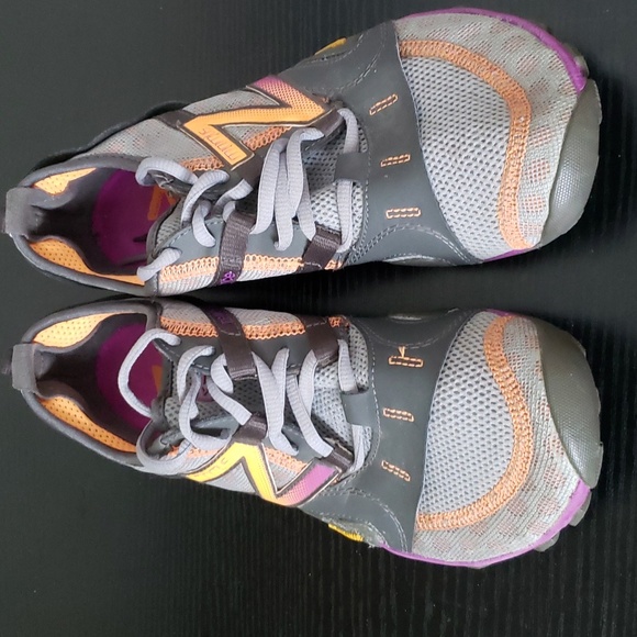 New Balance Minimus Vibram sz.9. Pre-owned Gray & Purple Made in USA - Picture 1 of 11